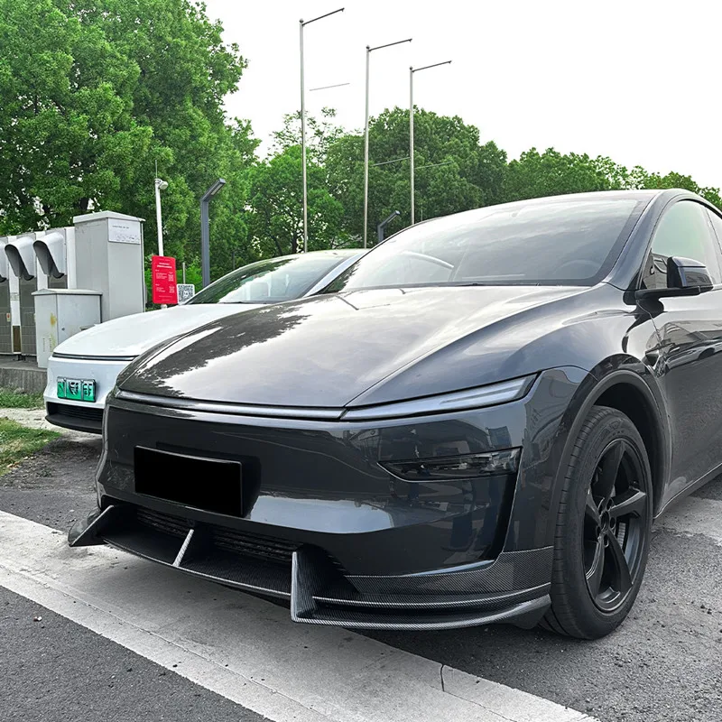 Divisor frontal labio parachoques Tesla Model Y 2024 – Kit carrocería - imagen 4