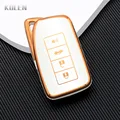 4 Button White