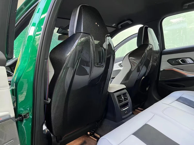 Embellecedor trasero de asiento en carbono seco BMW M3 G80/M4 G82 - imagen 3