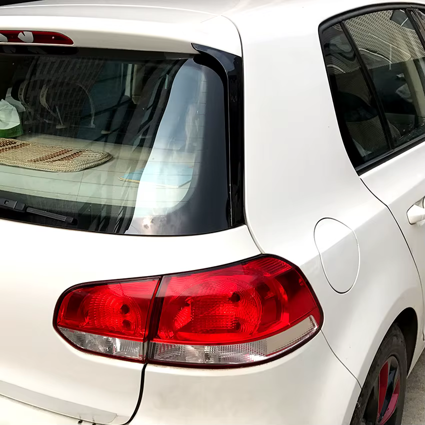 Deflector ventana trasera ABS negro brillante – VW Golf 6 MK6 GTI GTD 2008-2013 - imagen 2