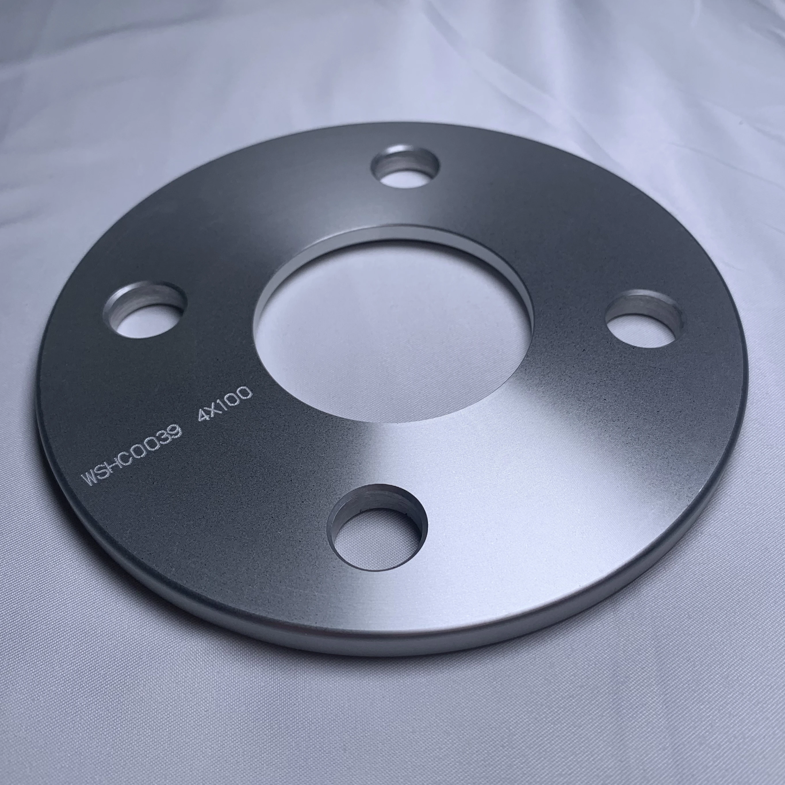 Separador de rueda 5 mm PCD 4x100, buje 54,1/56,1/57,1 mm