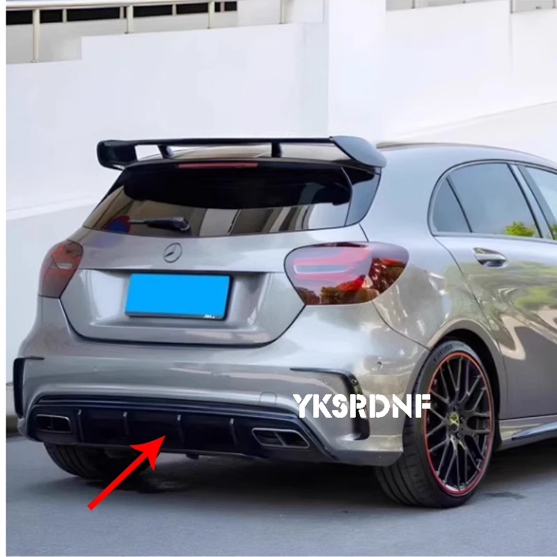 Difusor trasero negro Mercedes Clase A W176 A45 AMG, 4 salidas - imagen 2