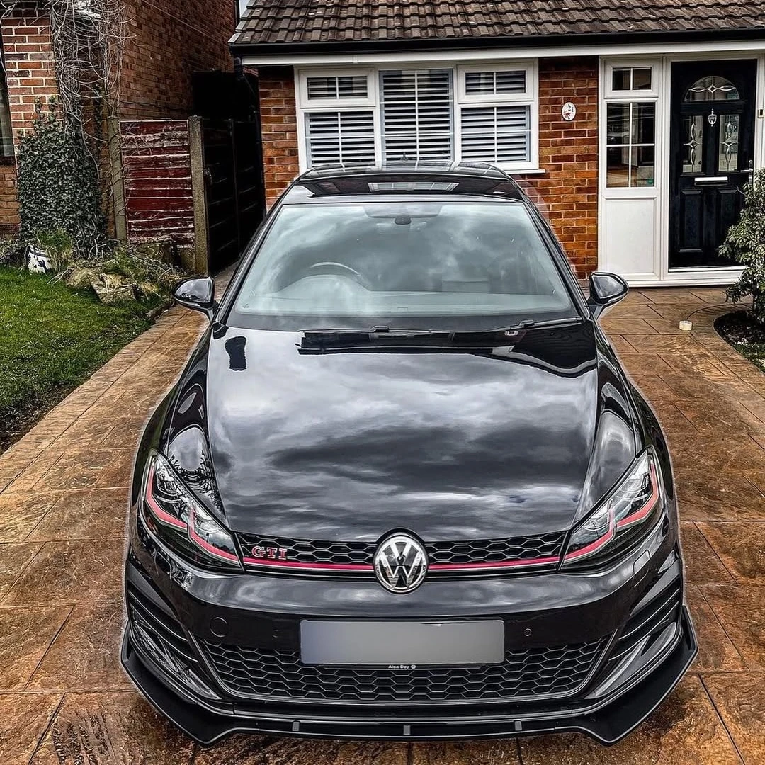 Labio delantero negro brillo para VW Golf 7 GTI, GTD, R y R-Line - imagen 2