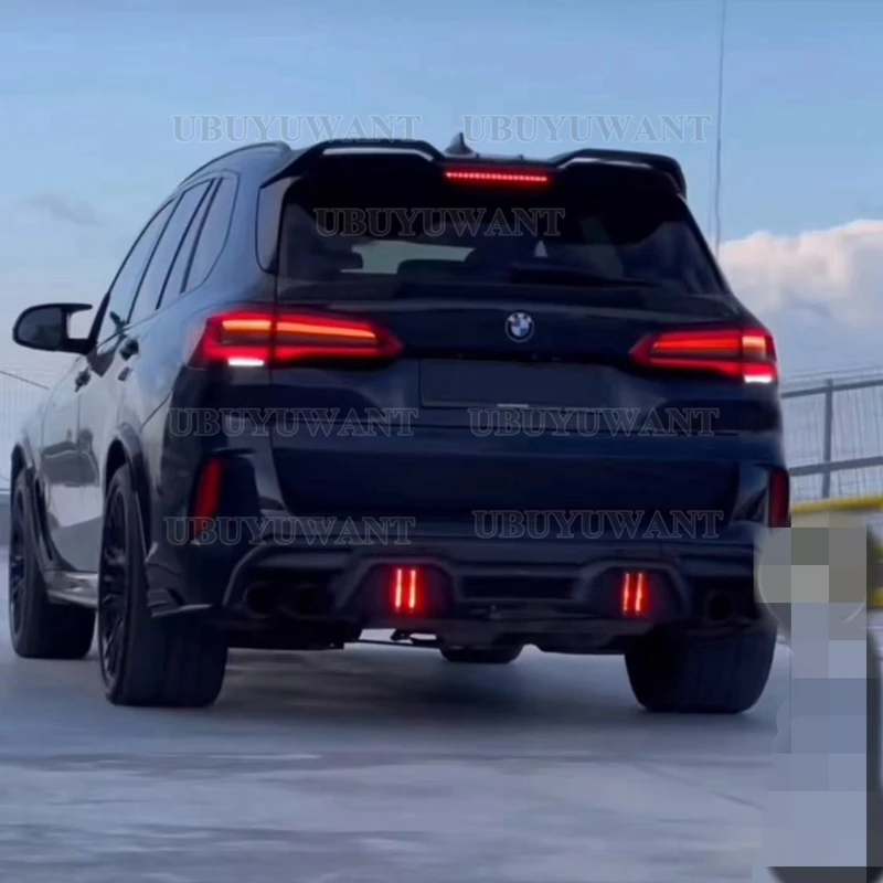 Vista del accesorio exterior para BMW X5M F95