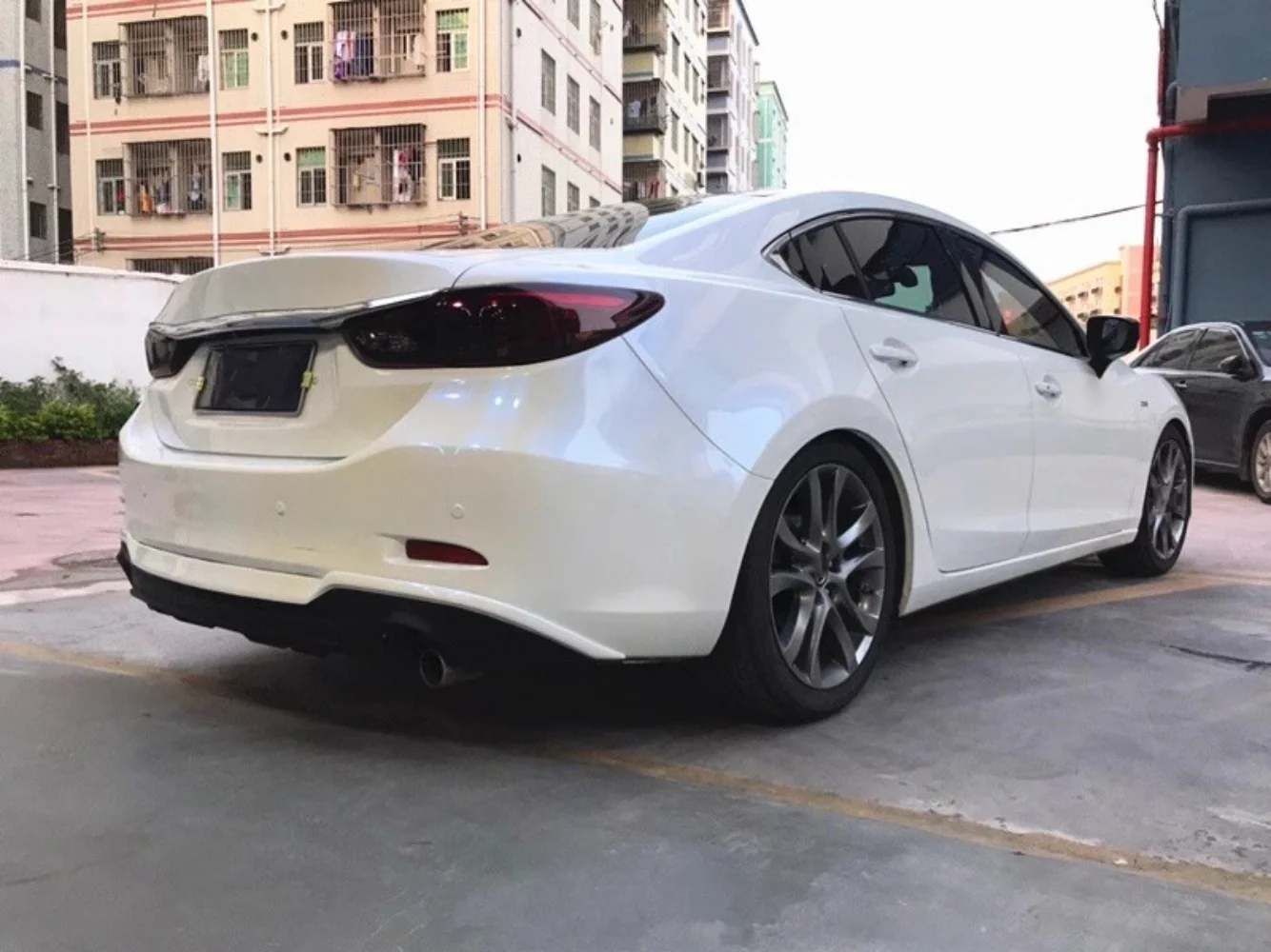 Falda lateral Mazda Atenza MS 2014-2018 labio trasero sin pintar - imagen 5