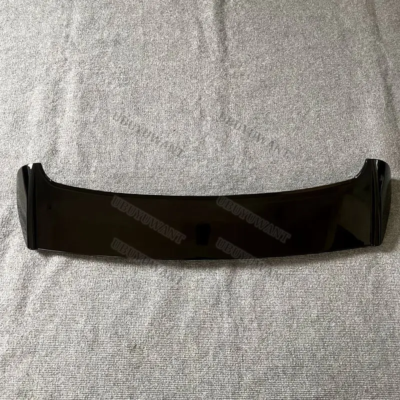 Detalle del acabado exterior del alerón para Golf 5 MK5