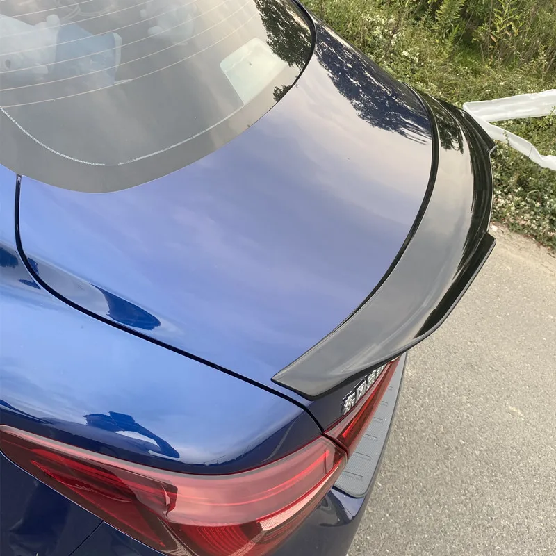 Alerón trasero de carbono negro Infiniti Q50 (2014-2021) para maletero - imagen 2