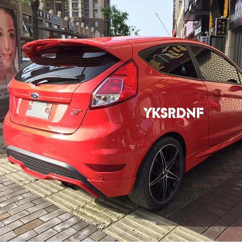Difusor trasero estilo ST para Ford Fiesta MK7