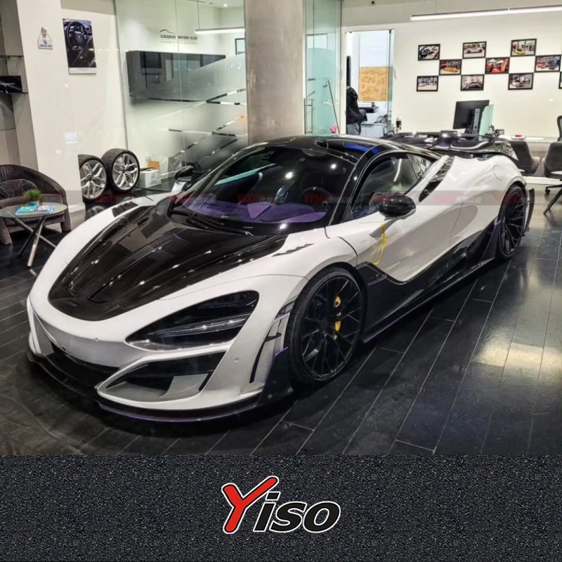 Kit fibra de carbono MANSOR capó y faros McLaren 720S - imagen 5