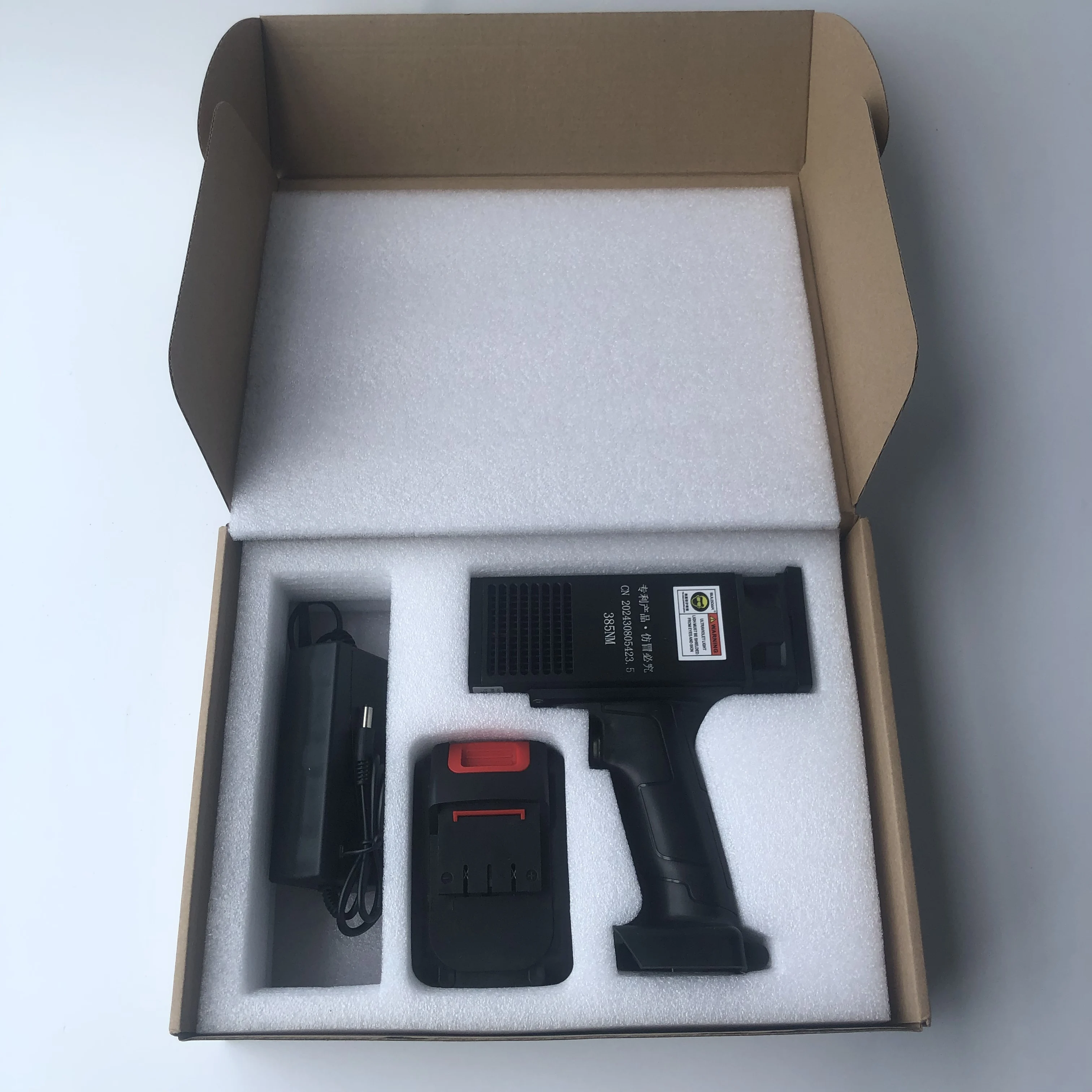 Lámpara UV LED recargable para detectar fallos de pintura de coche - imagen 2