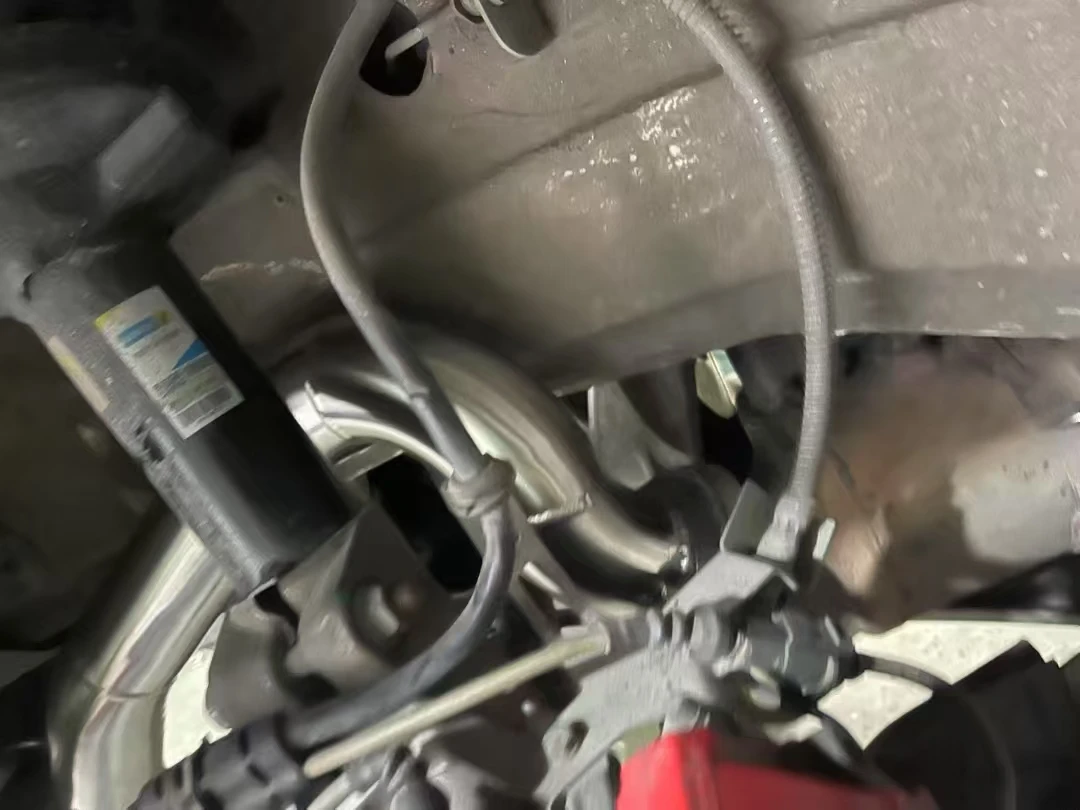 Instalación con bridas OEM