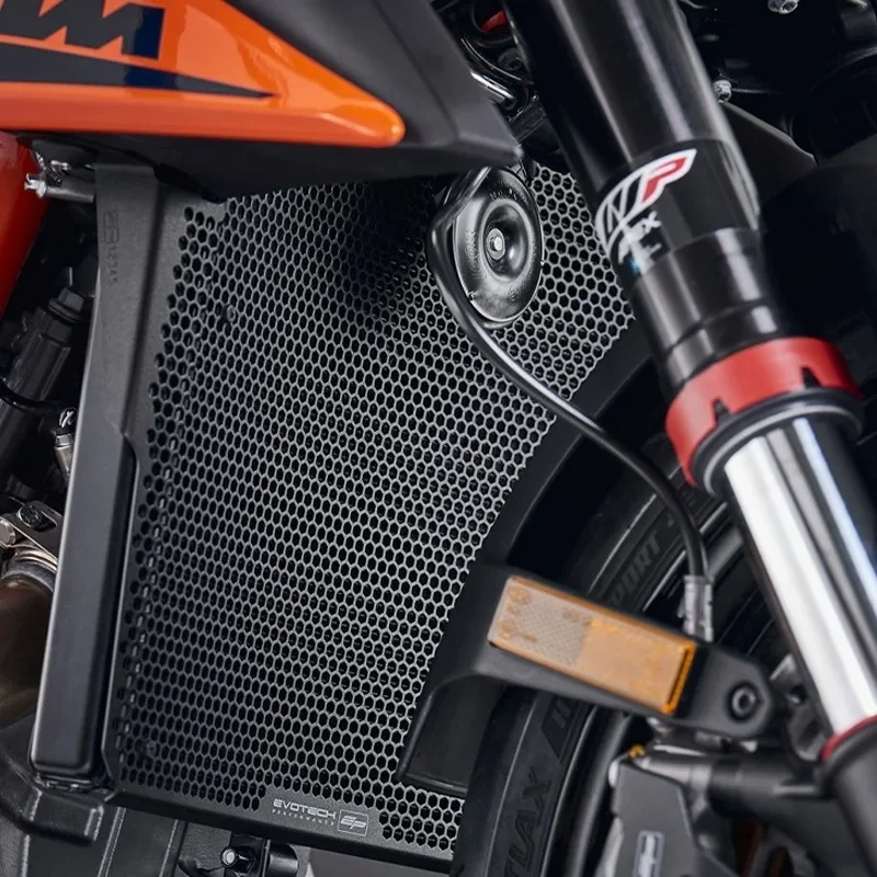 Protector de radiador con rejilla para KTM 1290 Super Duke R Evo - imagen 2