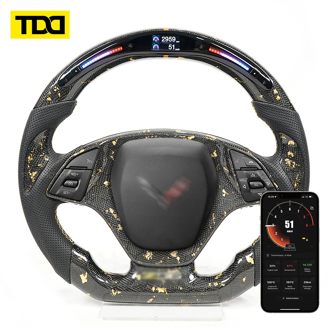 Pantalla de datos Chevrolet Corvette C7 y volante fibra de carbono
