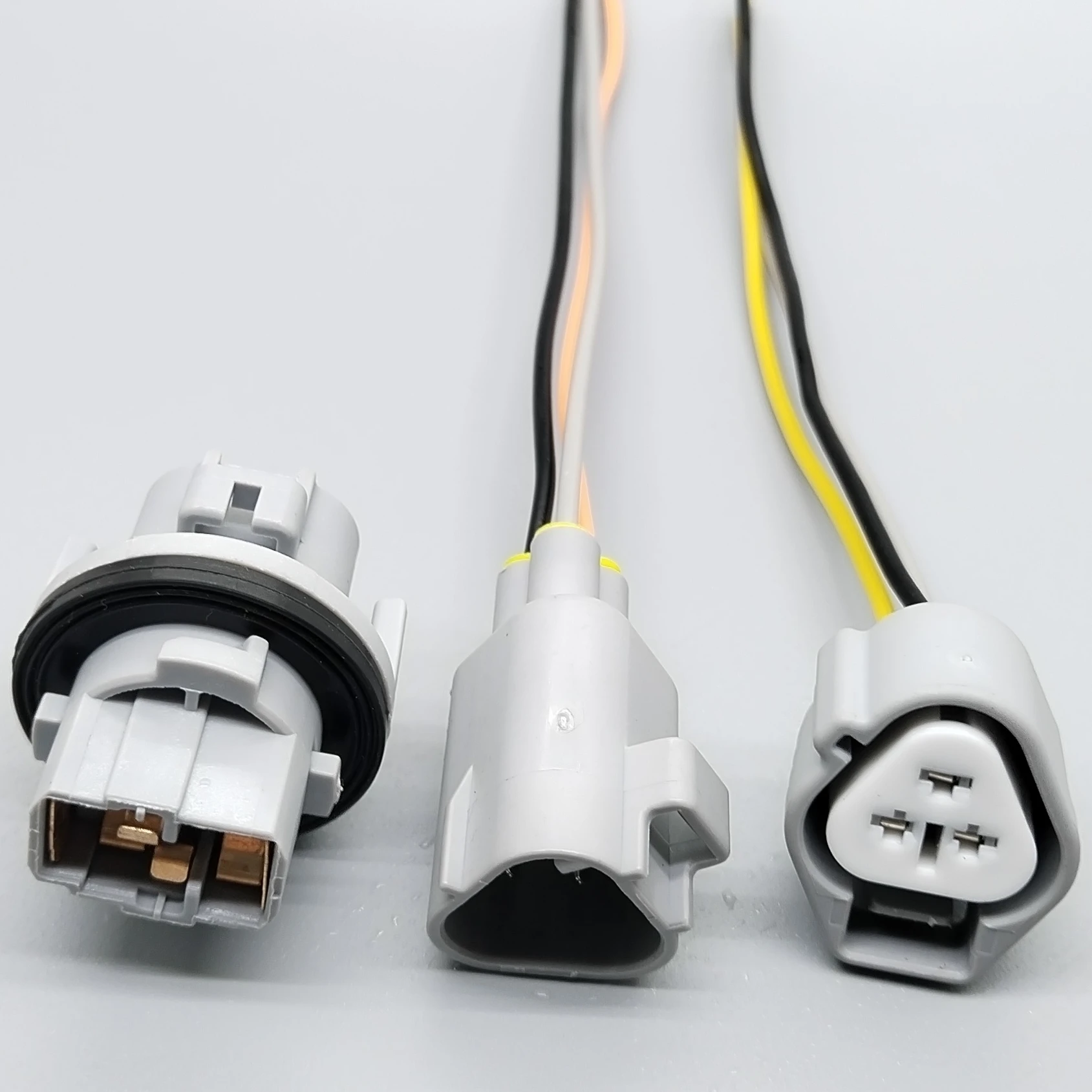 6189-0179 Shhworldsea conector bobina encendido 3 pines 2,2 mm - Camry - imagen 3