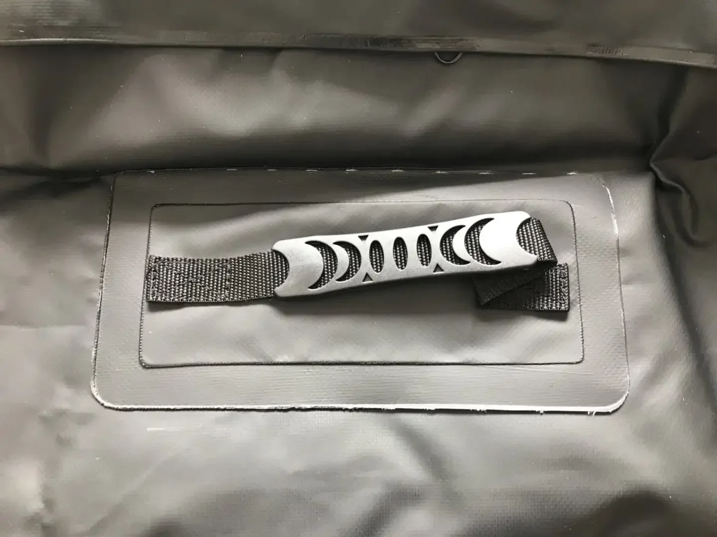 2025 Embalaje de equipaje de techo de coche con rejilla de clip impermeable y protector solar para transportar mercancías - imagen 5