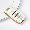 4 button white (GLD)