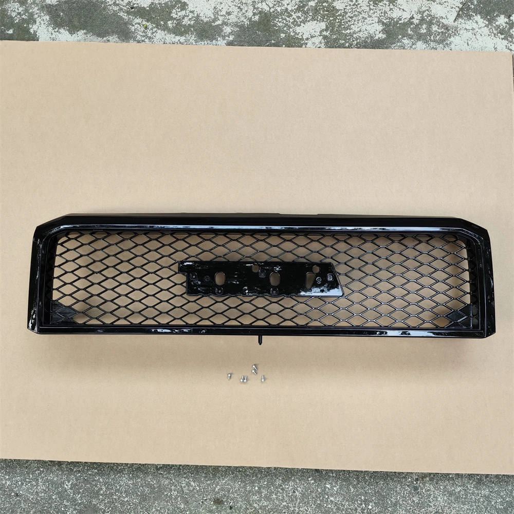 Rejilla de parachoques delantero Toyota Land Cruiser LC70/75/76/79