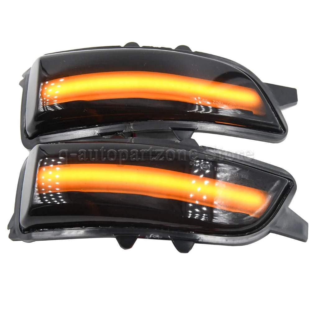 Intermitente LED montado en espejo de Volvo
