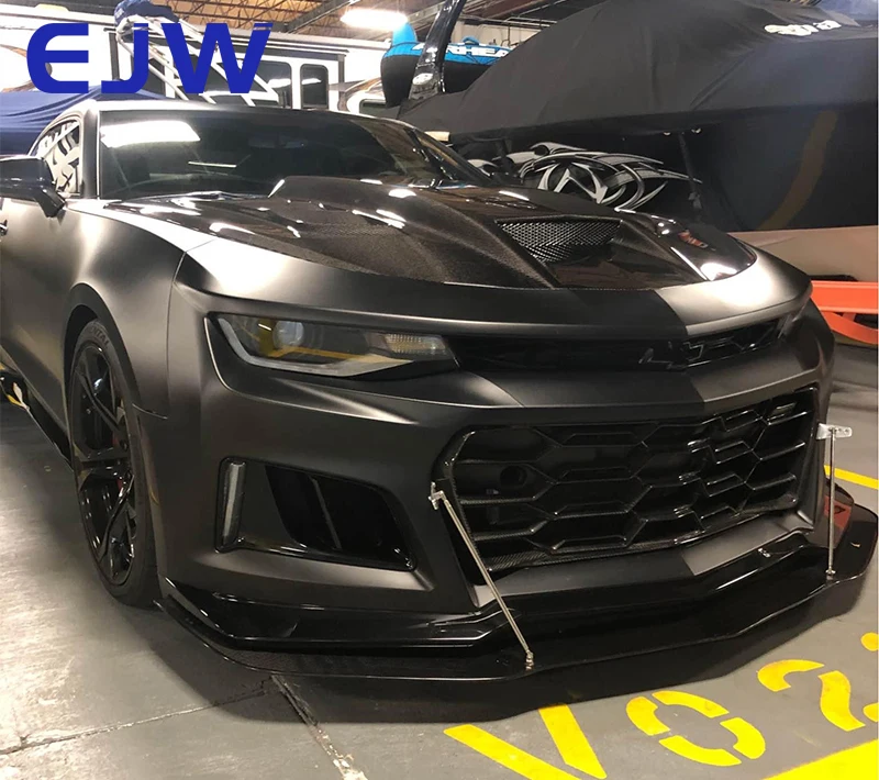 Detalles de acabado fibra de carbono