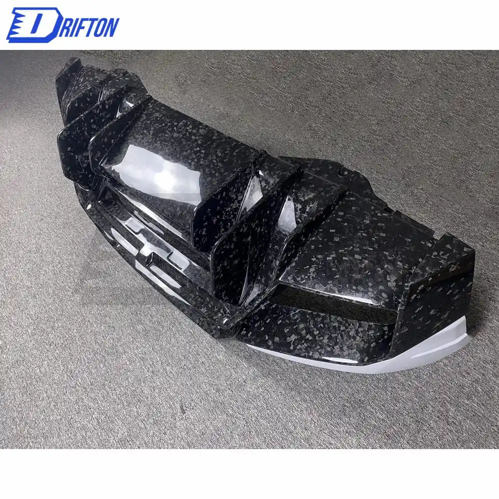 Parachoques Trasero Vorstei Fibra Carbono - imagen 5