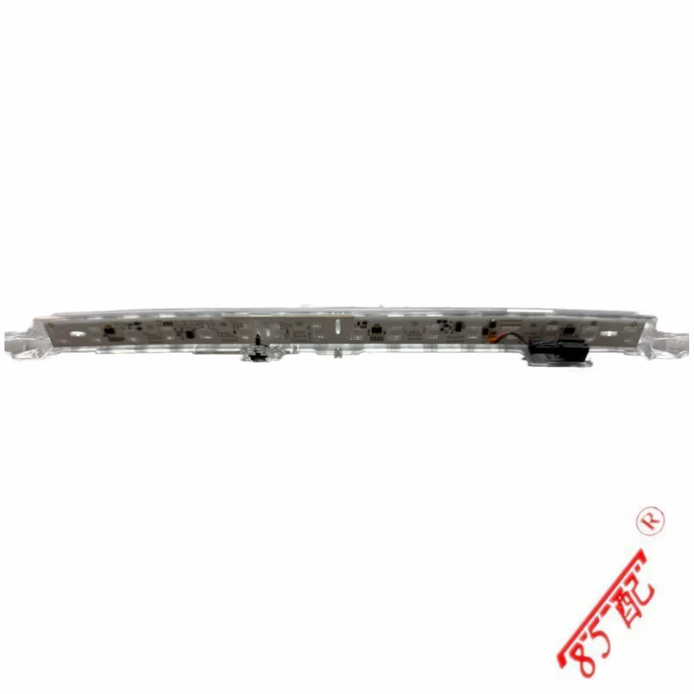 Tercera luz de freno Peugeot 508L (R83) 9823509180 - imagen 3