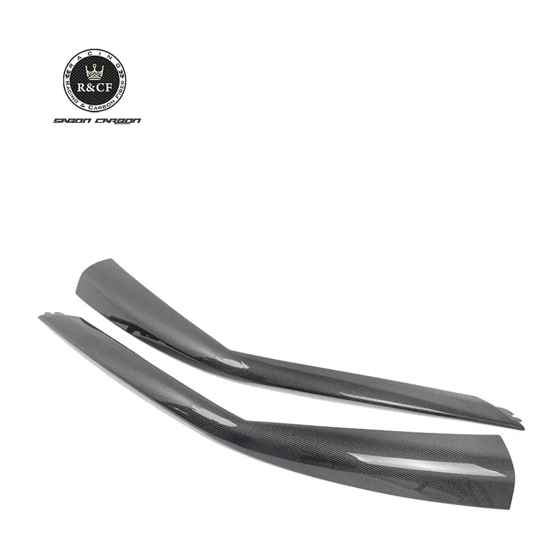 Cubierta embellecedora pilar fibra carbono Nissan GT-R R35
