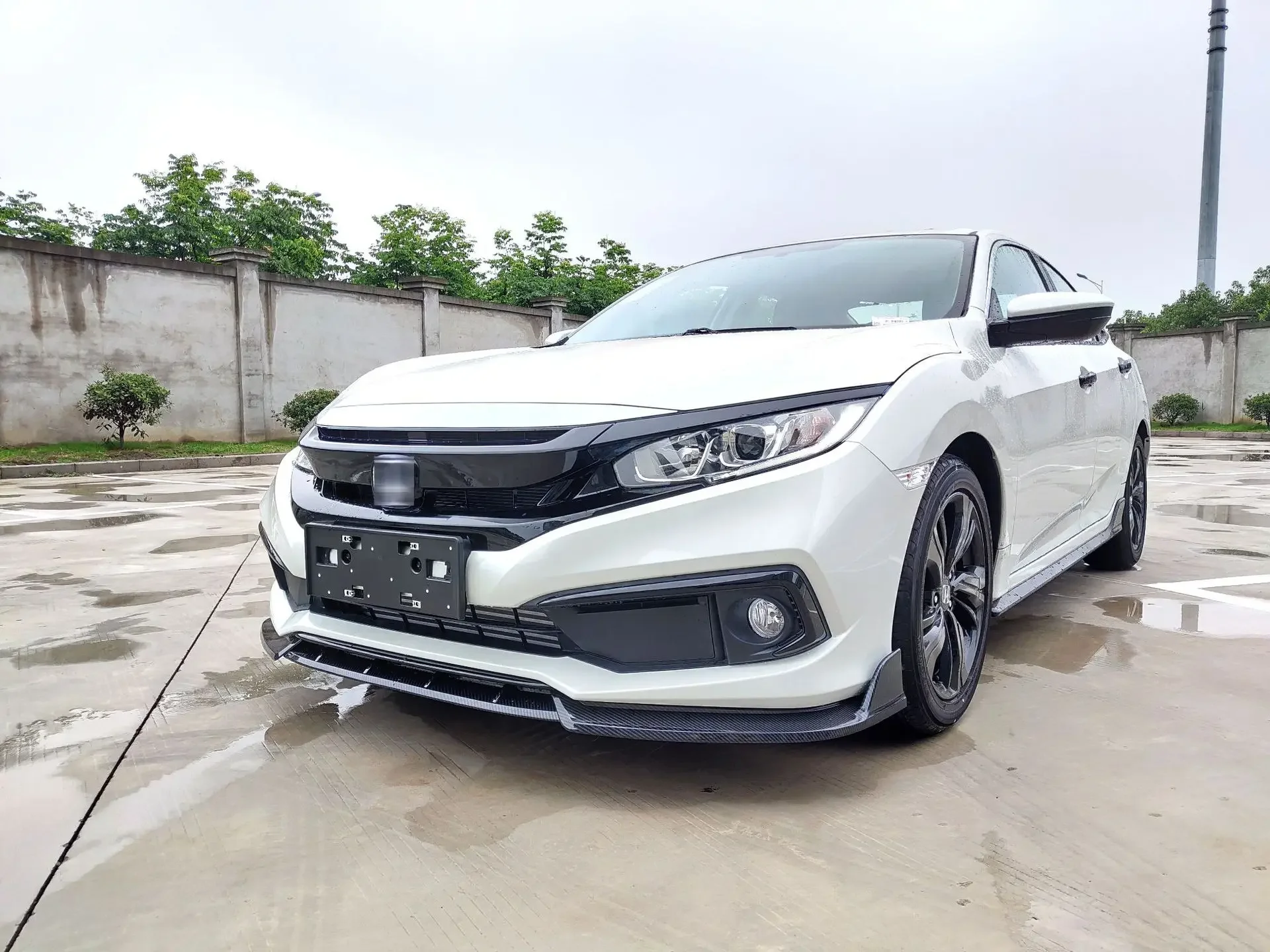 Splitter delantero con acabado efecto carbono para Honda Civic Sedan 2019-2021 - imagen 4