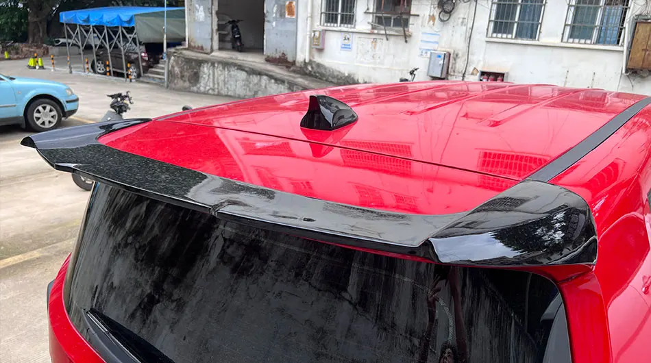 Alerón difusor superior de Jeep Freedom 2016