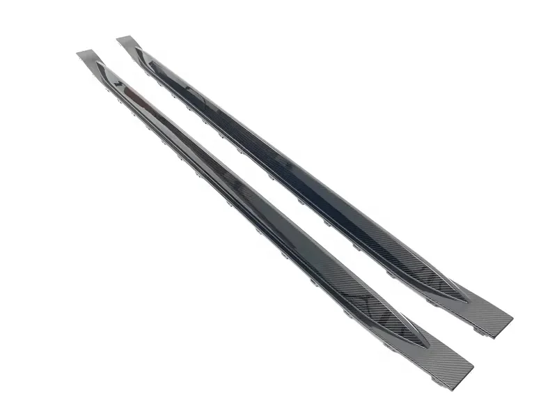 Kit faldones laterales fibra carbono BMW G80 M3 2021+ estilo OEM - imagen 3