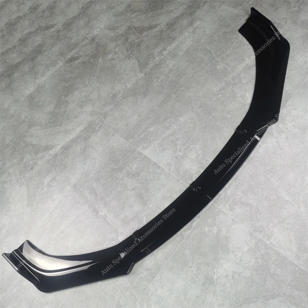 Perspectiva lateral del divisor instalado en el Veloster