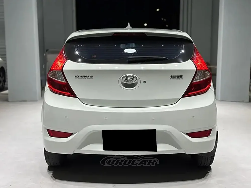 Alerón de maletero negro brillante para Hyundai Verna 2014-2016