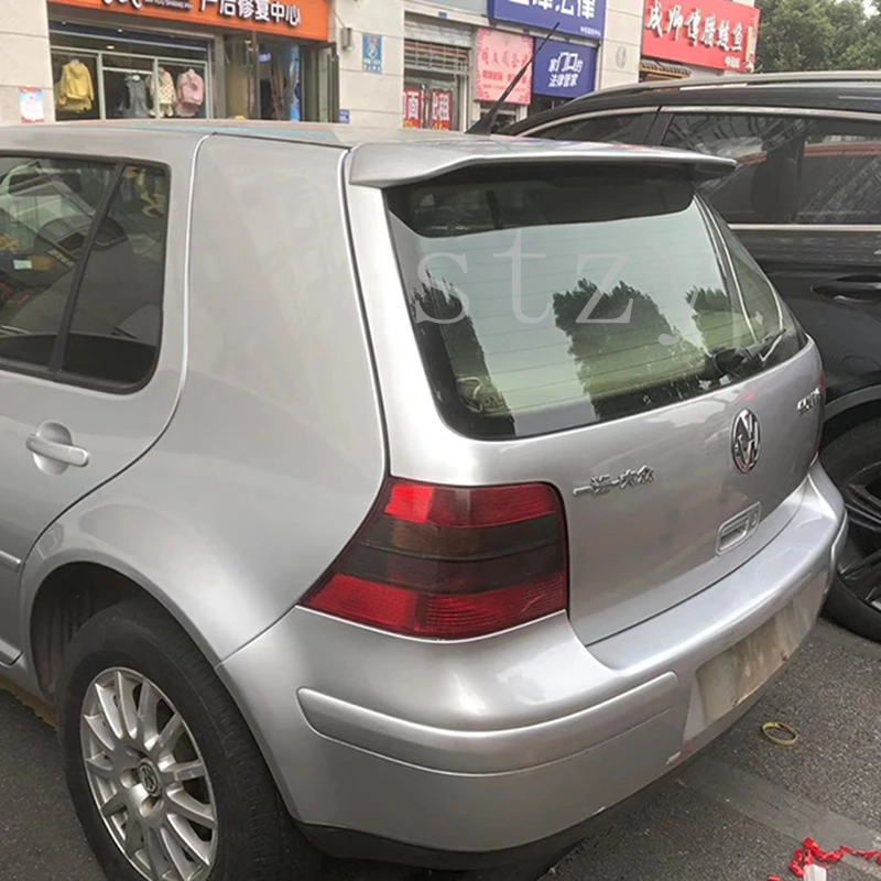 Alerón montado en Golf 4 R32