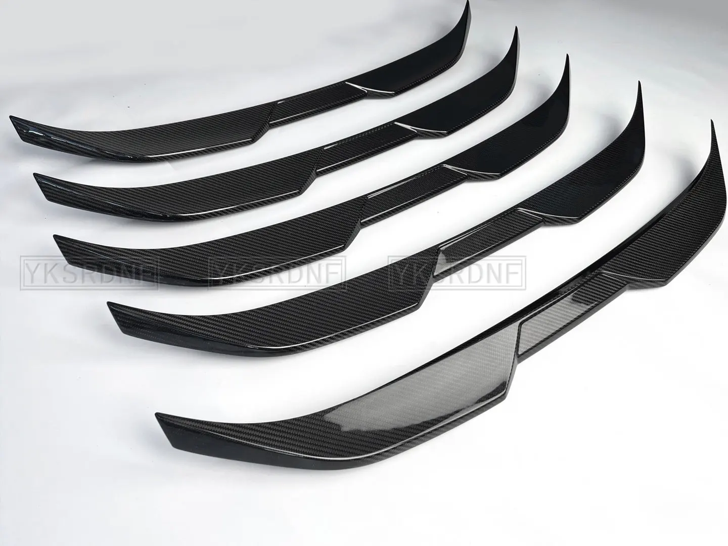 Alerón trasero fijo para BMW Serie 2 G42 y M2 G87 Coupé - imagen 4