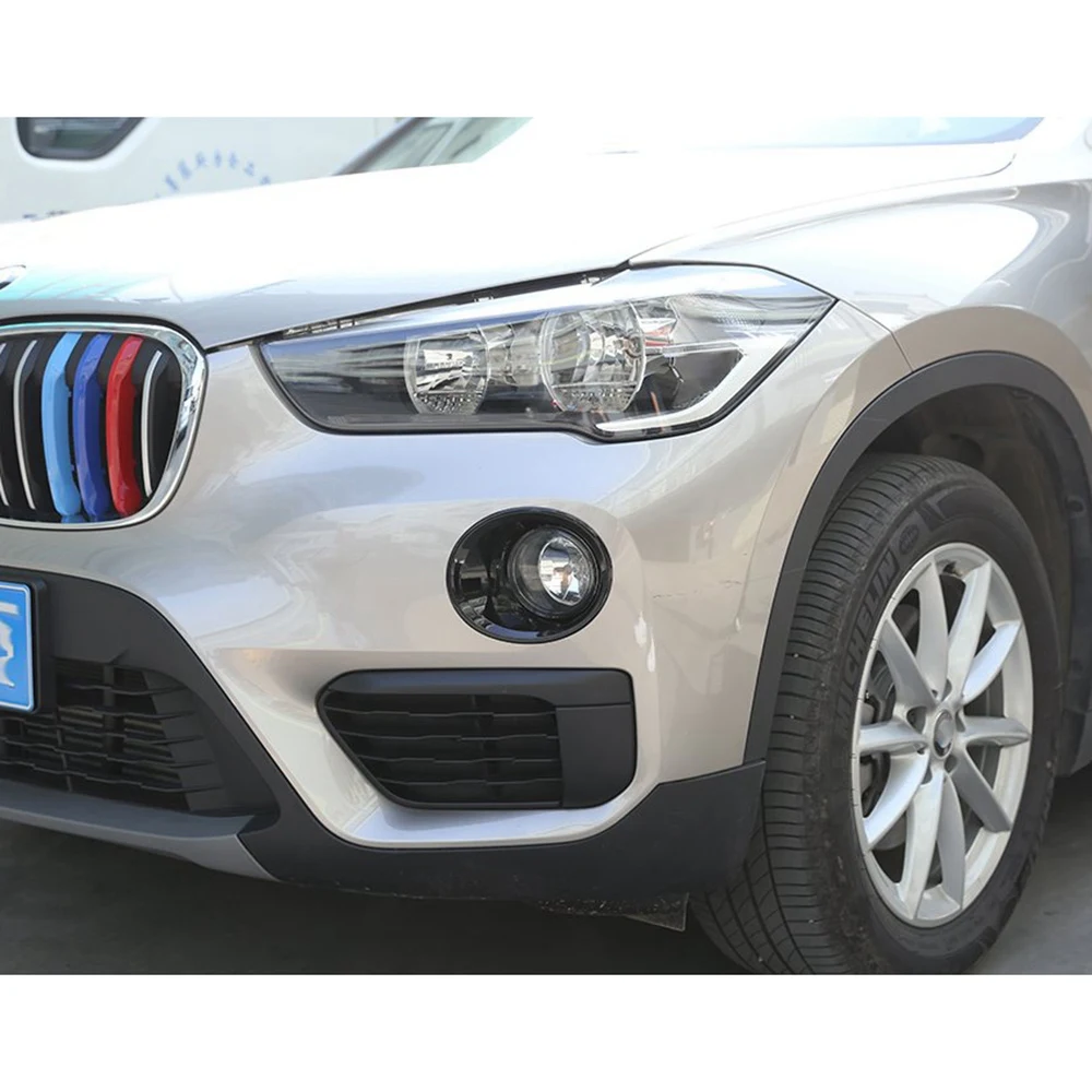 Embellecedor luz antiniebla delantera negro BMW X1 F48 2016-2019 - imagen 4