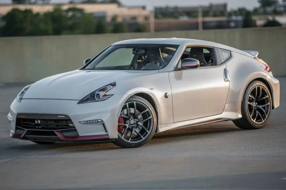 Conductos de parachoques delantero en fibra de carbono para Nissan 370Z Z34
