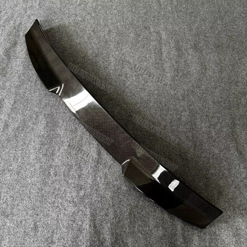 Detalle del acabado del alerón para BMW Serie 6 GT G32