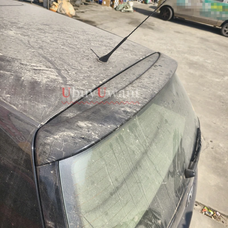 Alerón instalado en un VW Golf 4 MK4 estándar