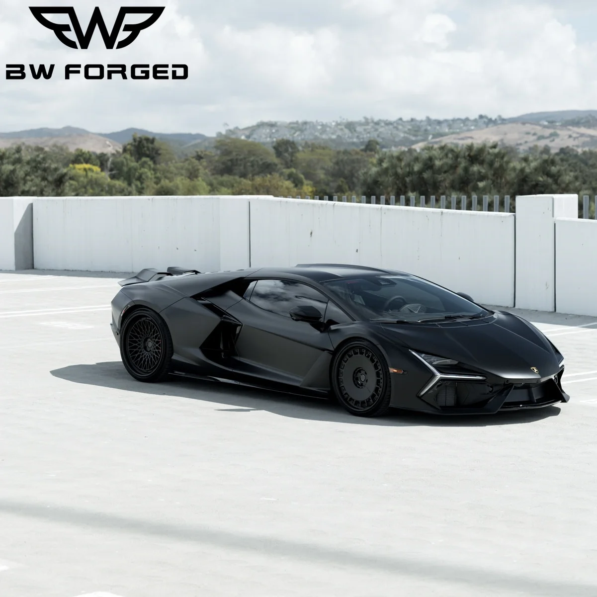 Llantas forjadas negras monobloque para Lamborghini Revuelto - imagen 5