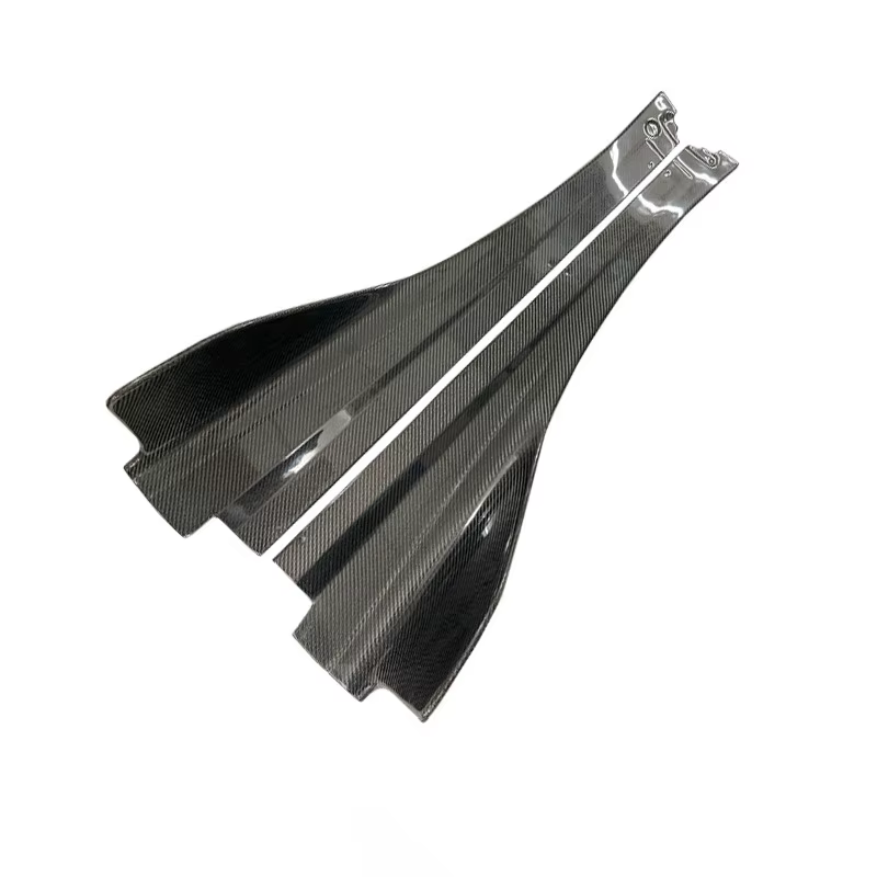 Faldones laterales V Style de fibra de carbono para McLaren 720S - imagen 2
