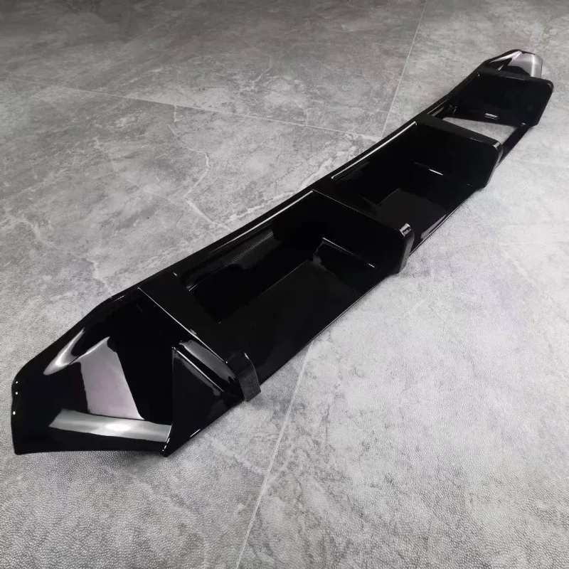 Difusor trasero estilo Maxton para VW Passat B8 facelift 2019-2022 - imagen 5