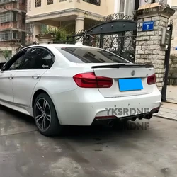 Alerón trasero BMW Serie 3 E90 M4 estilo carbono negro sedán