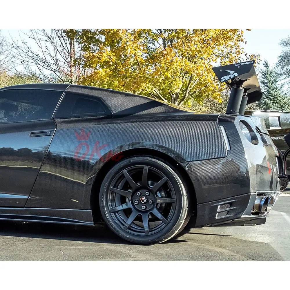 Guardabarros trasero fibra de carbono estilo OEM Nissan GT‑R R35 - imagen 4