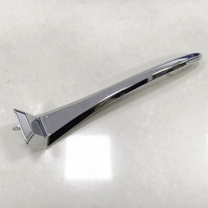 Spear embellecedor cubrefaro superior Road King FLHR - imagen 3