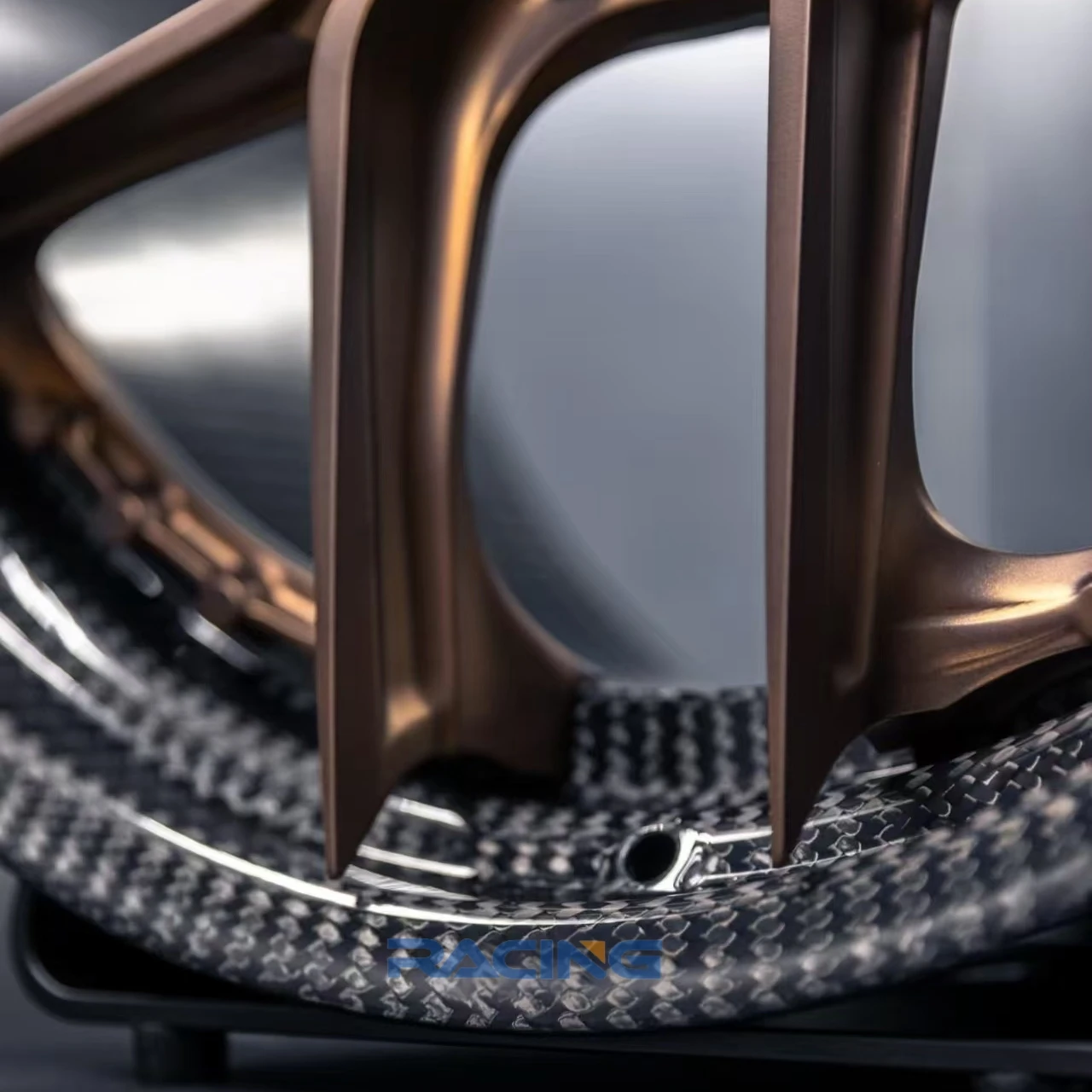 BKU Llantas forjadas fibra carbono 5x128 para Aston Martin Vantage - imagen 5
