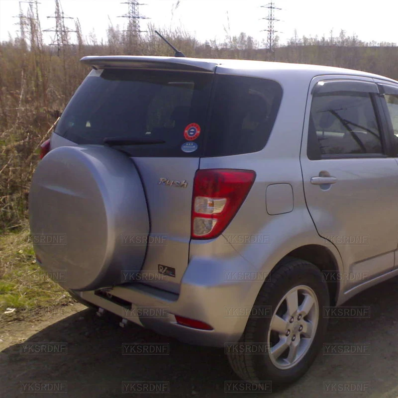 Alerón trasero ABS Toyota Rush - imagen 4