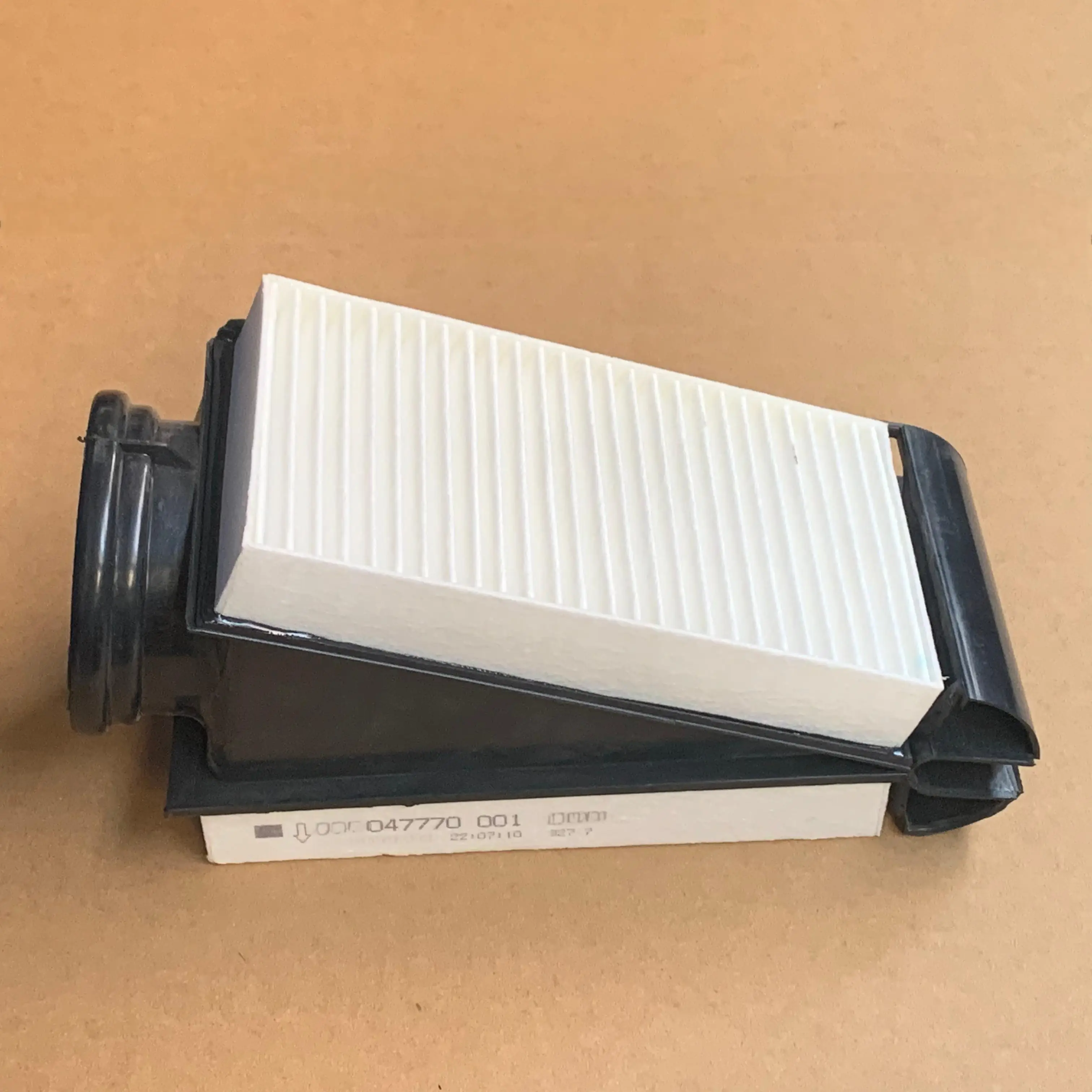 Filtro de aire Mercedes Clase C GLC W205 X253 OEM A 6510940100 - imagen 2