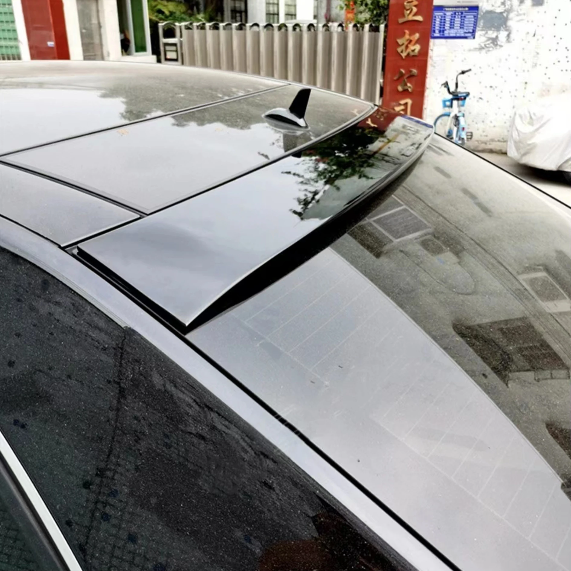 Kit deportivo para techo solar trasero Mercedes Clase E W212 2008-2015 - imagen 5