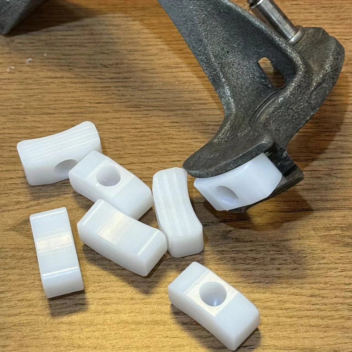 Buje de palanca de cambio 10 mm para VW Golf y Jetta MK4 - imagen 3