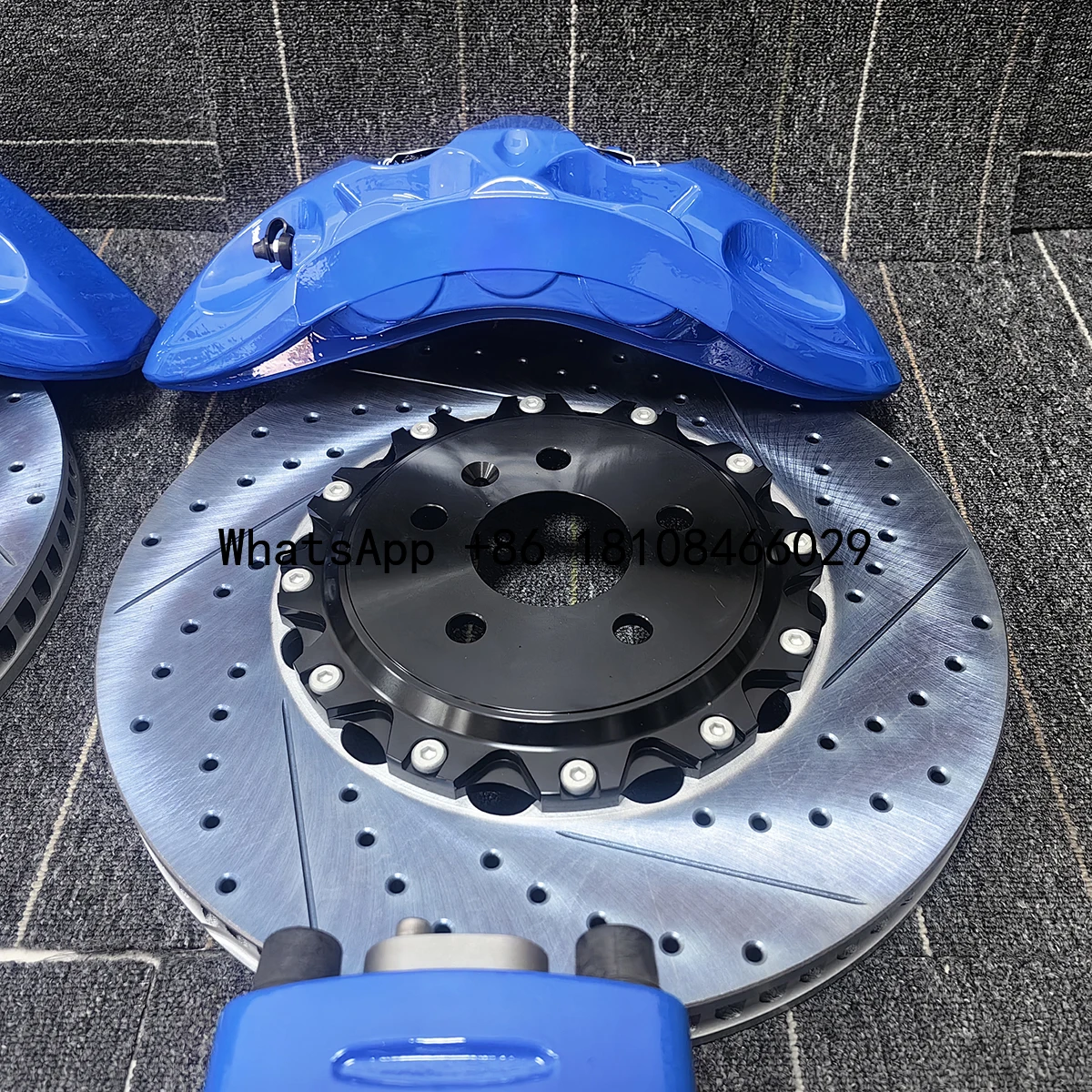 Pinzas de freno azules 6 pistones – Jaguar F-Pace, XE, XF