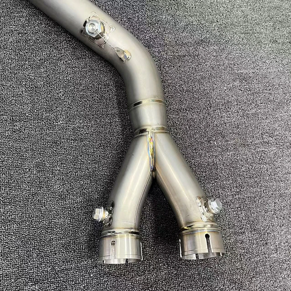 Tubo intermedio de escape de titanio Yamaha YZF-R1, R1M y MT-10 - imagen 4